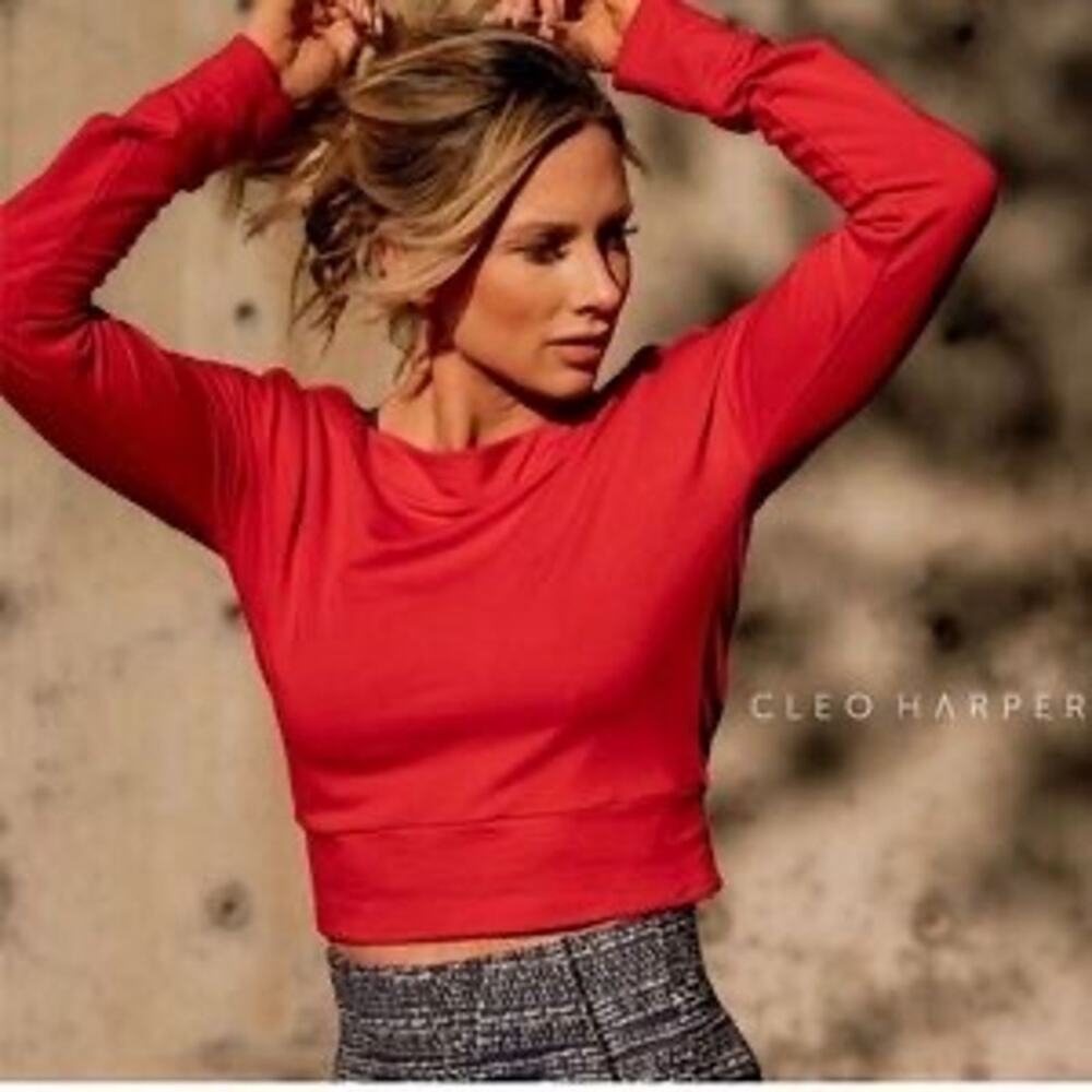 Cleo Harper Valencia Sweater - Red - Small